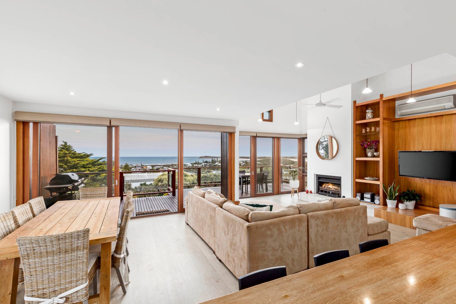 Real Estate and Property in 58 The Parade, Ocean Grove, VIC