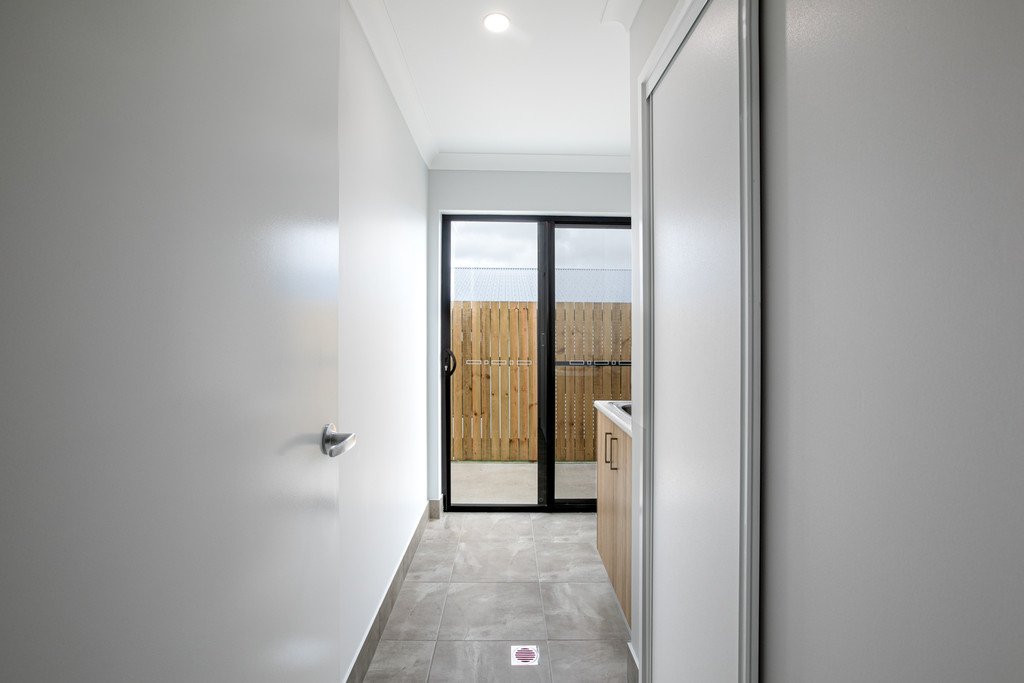 58 Trader Crescent, Whitsunday Lakes Estate  CANNONVALE 13