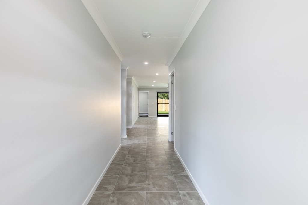 58 Trader Crescent, Whitsunday Lakes Estate  CANNONVALE 19