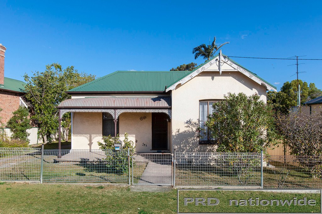 58 Victoria Street EAST MAITLAND 13
