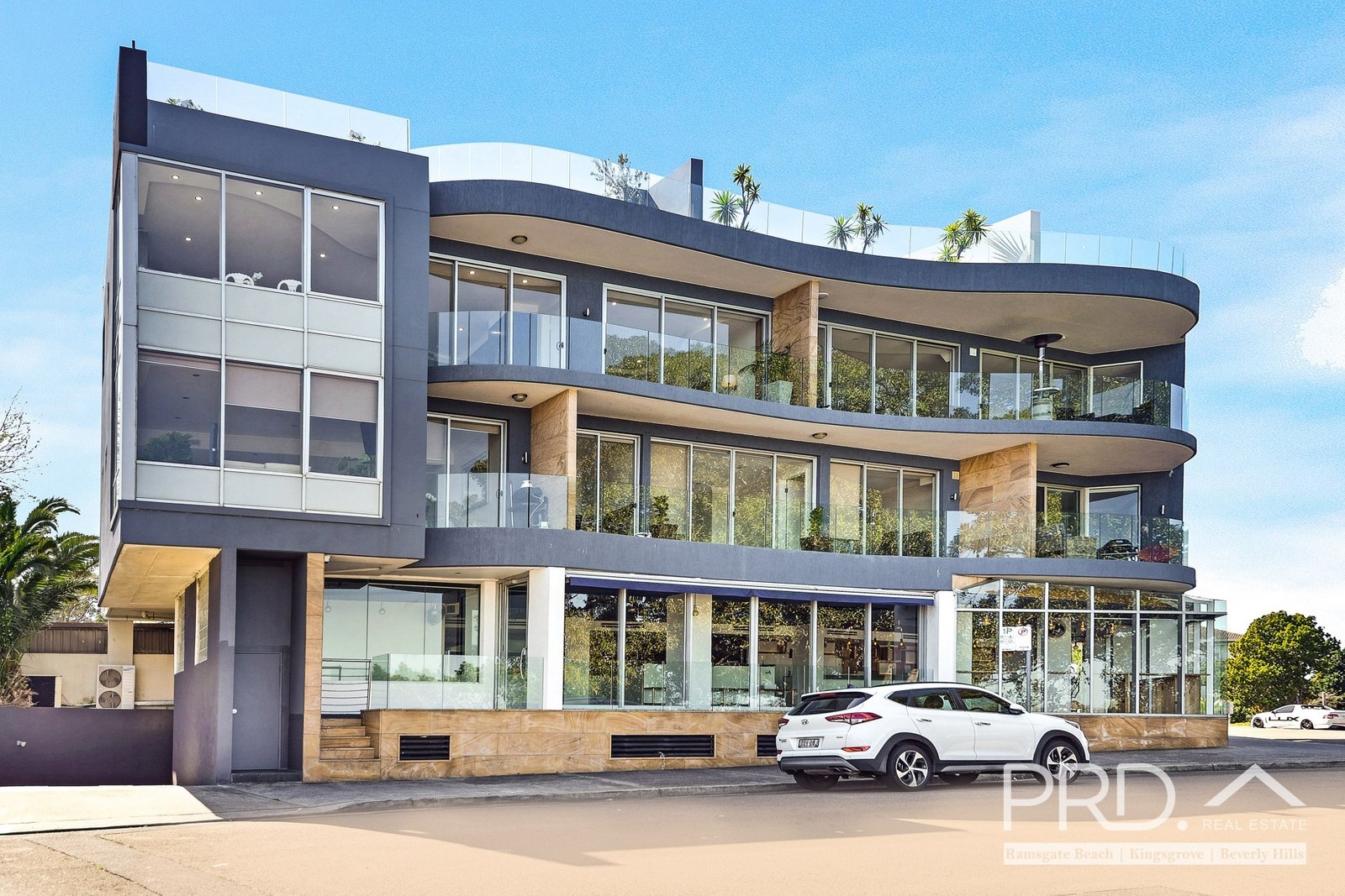 5/8 Water Street SANS SOUCI 3