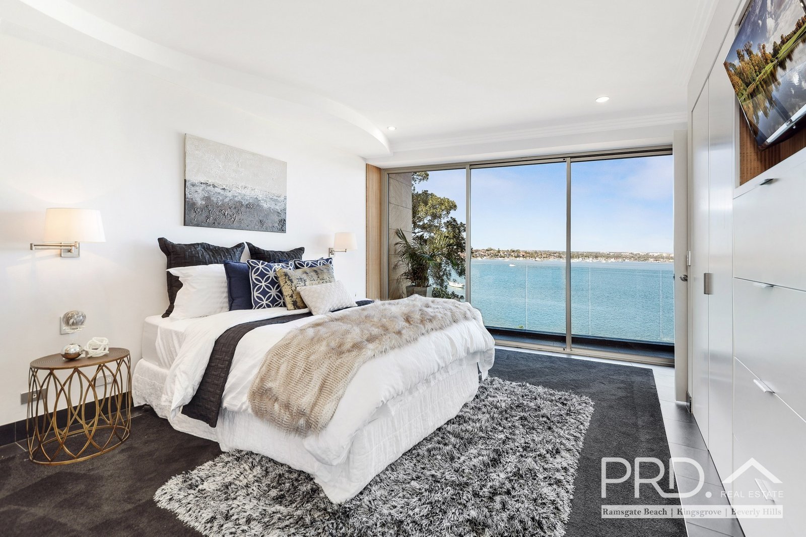 5/8 Water Street SANS SOUCI 10