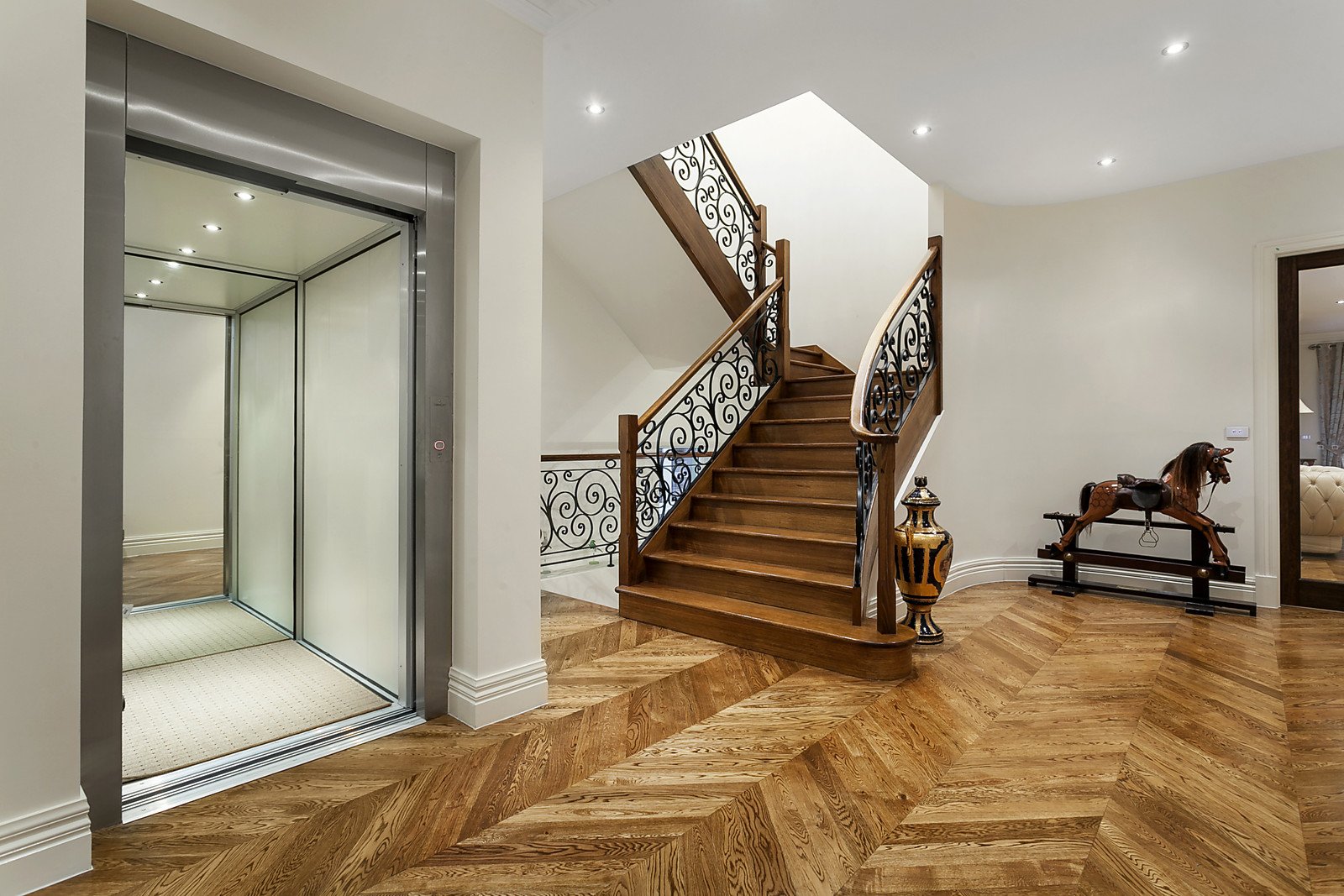 Property Video Thumbnail