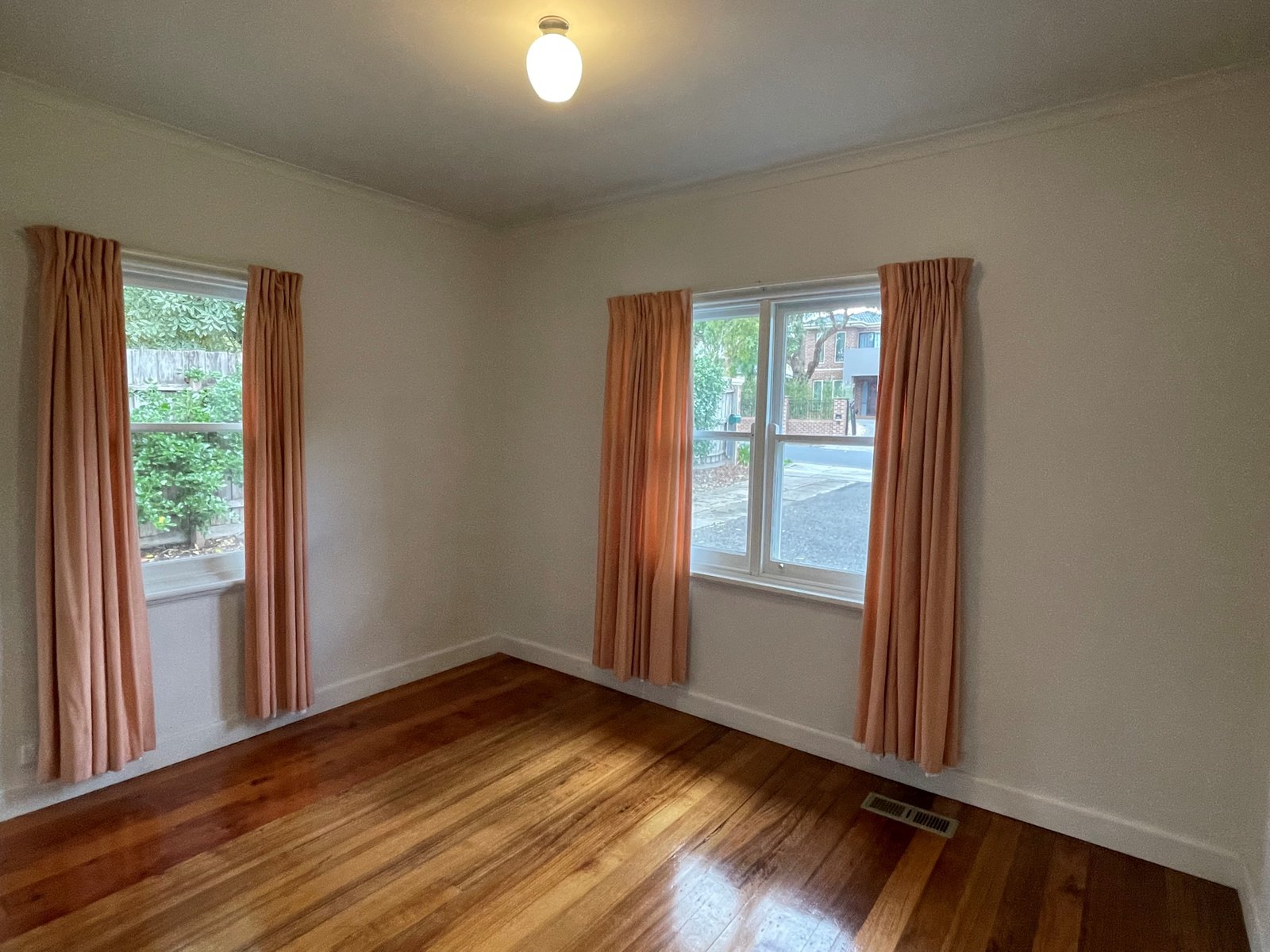 Gallery: 58 Williams Road