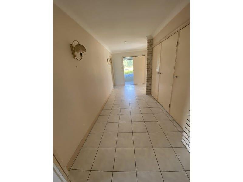 580 Rosewood Laidley Road CALVERT 8