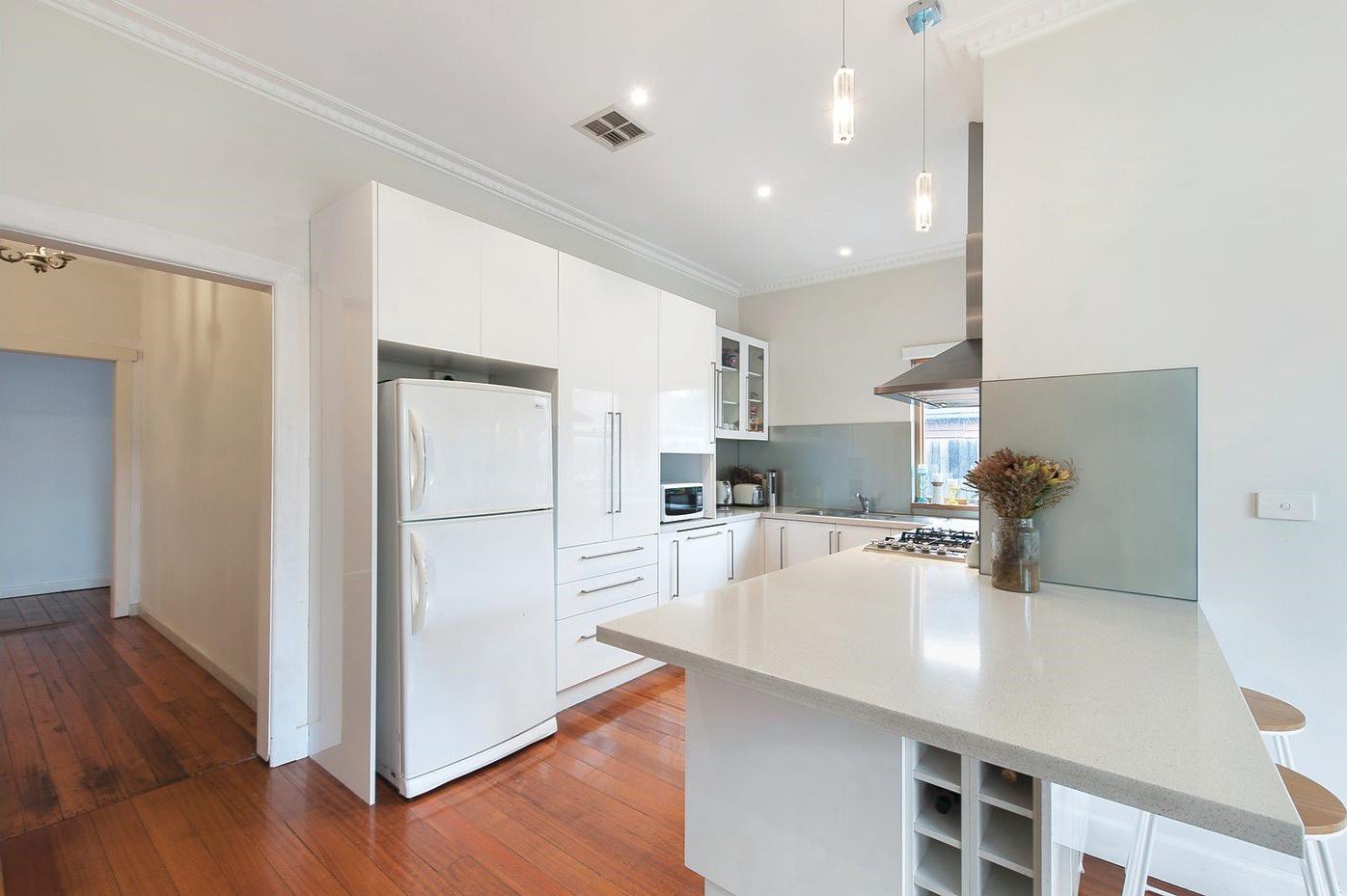 Gallery: 580 Waverley Road