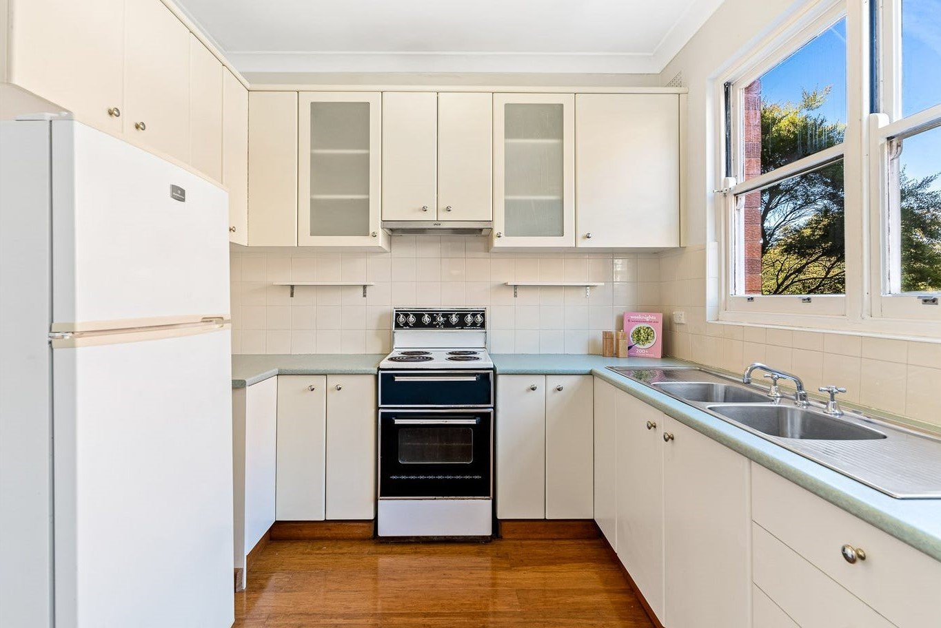 5/81 Alfred Street RAMSGATE BEACH 6