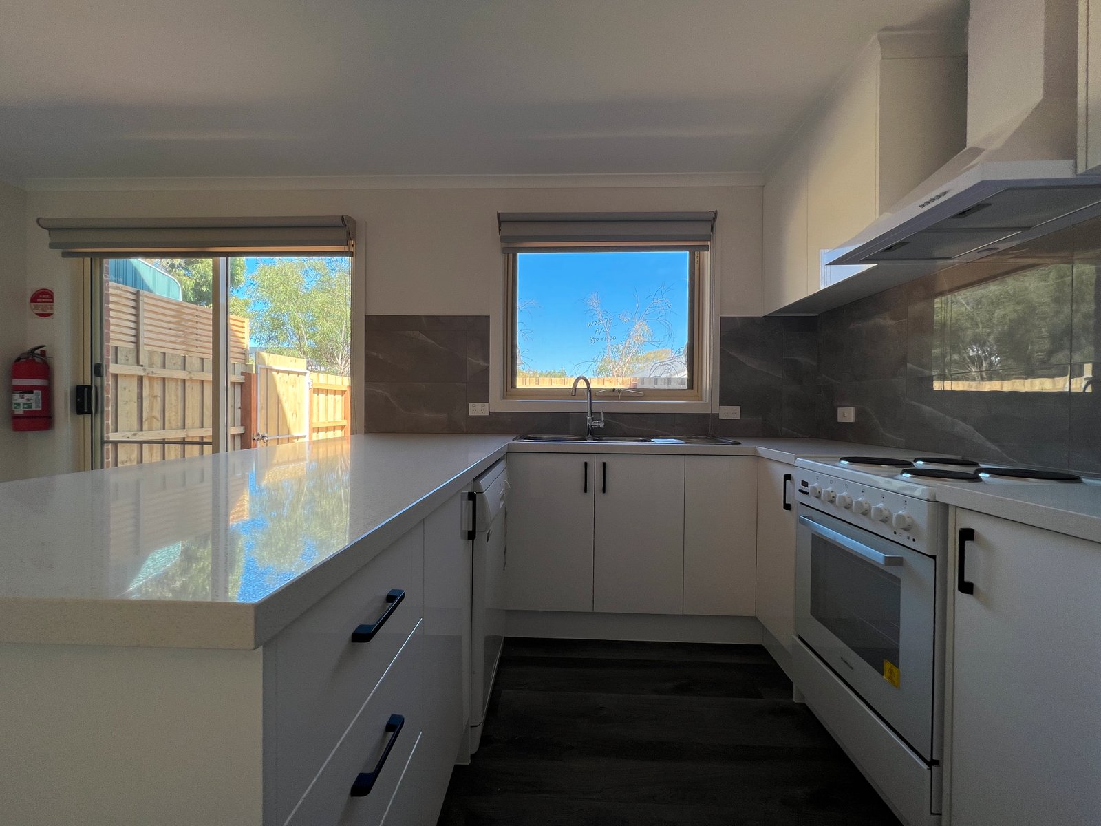Gallery: 5/810 Warrigal Road