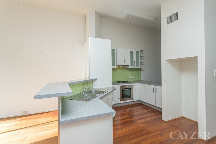 Gallery: 58/15 Beach Street