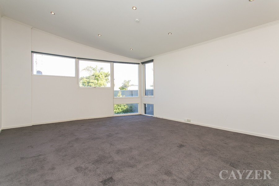 Gallery: 58/15 Beach Street