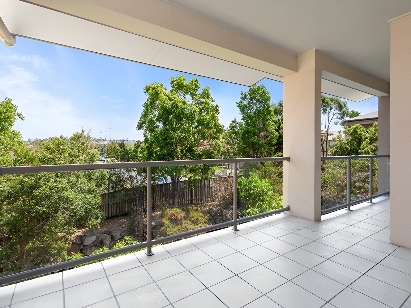 58/19 Carina Peak Drive VARSITY LAKES 5