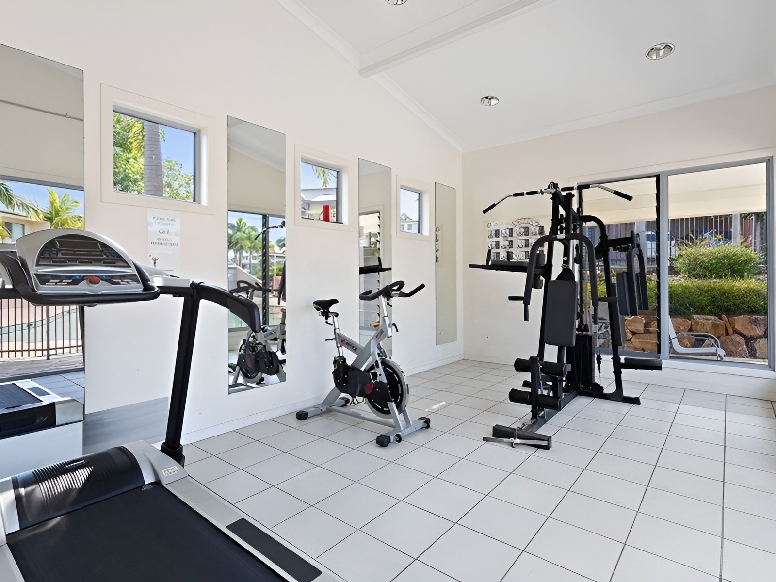 58/19 Carina Peak Drive VARSITY LAKES 10