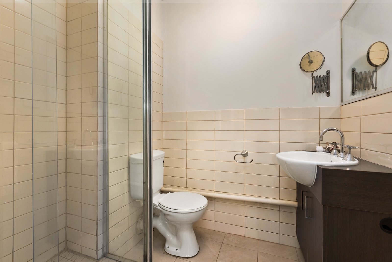 Gallery: 5/82 Wellington Street