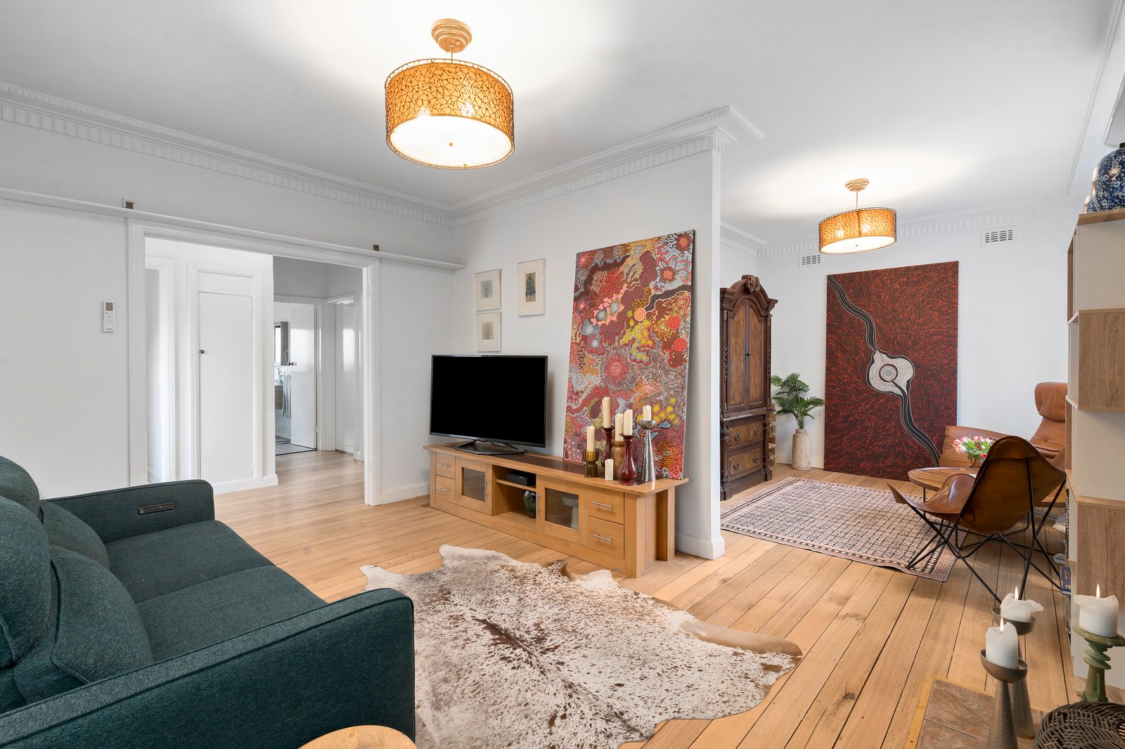 Gallery: 584 Centre Road