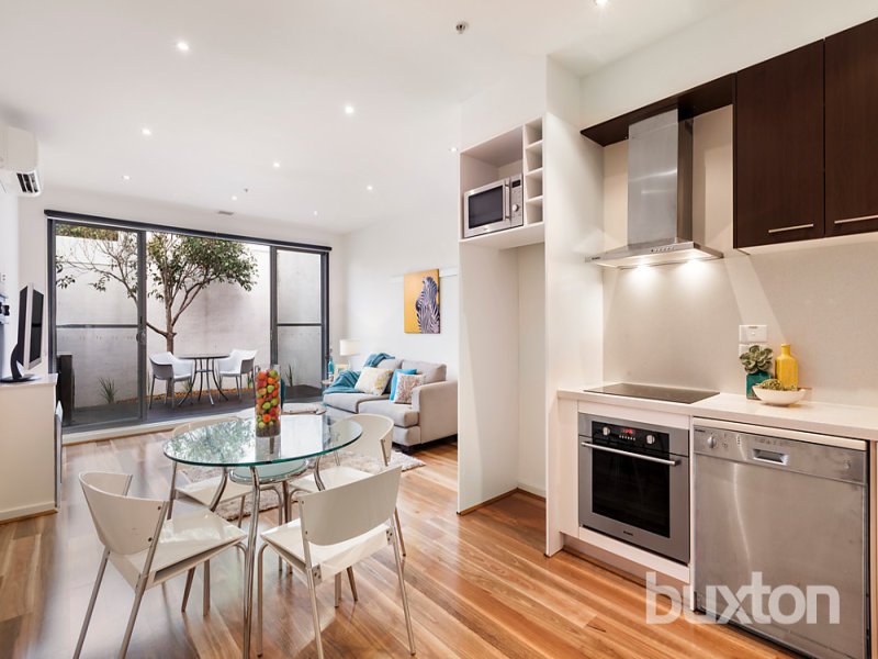 Gallery: 5/86-88 Beach Road