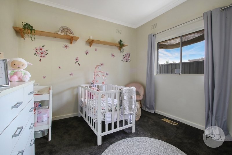 586 Manns Street LAVINGTON 13