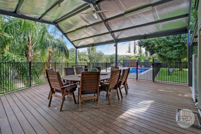 586 Manns Street LAVINGTON 19