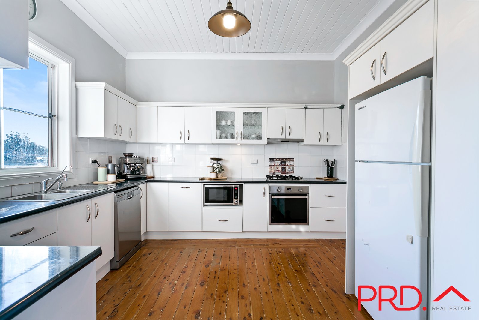 588 Warral Road TAMWORTH 27