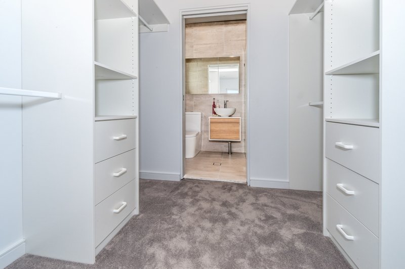 58A Mawson Parade CHIFLEY 11