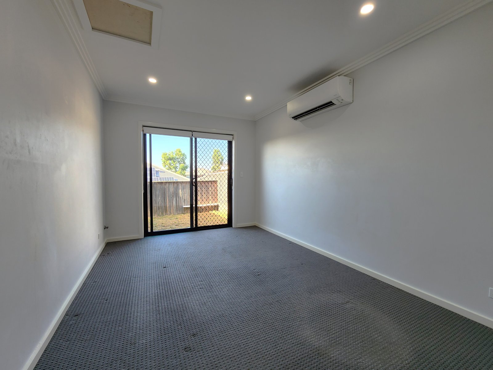 58a Milkyway  CAMPBELLTOWN 4