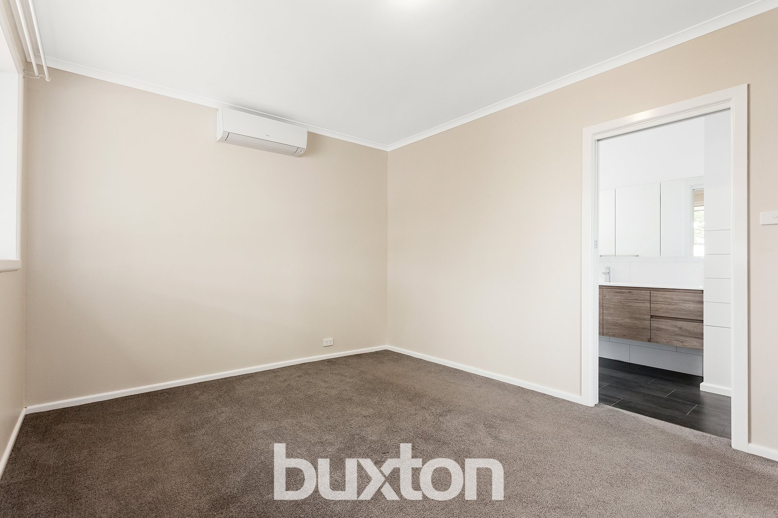 Gallery: 58B Fortescue Avenue