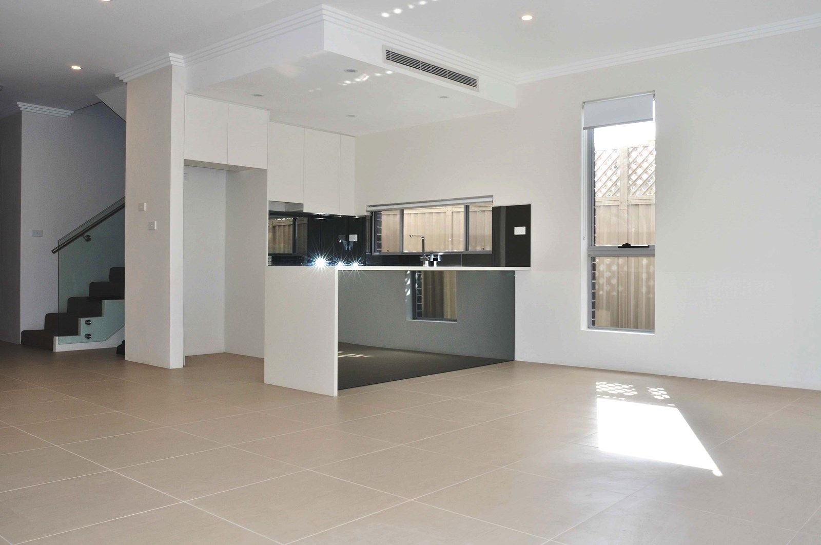 58C Rogers Street ROSELANDS 3