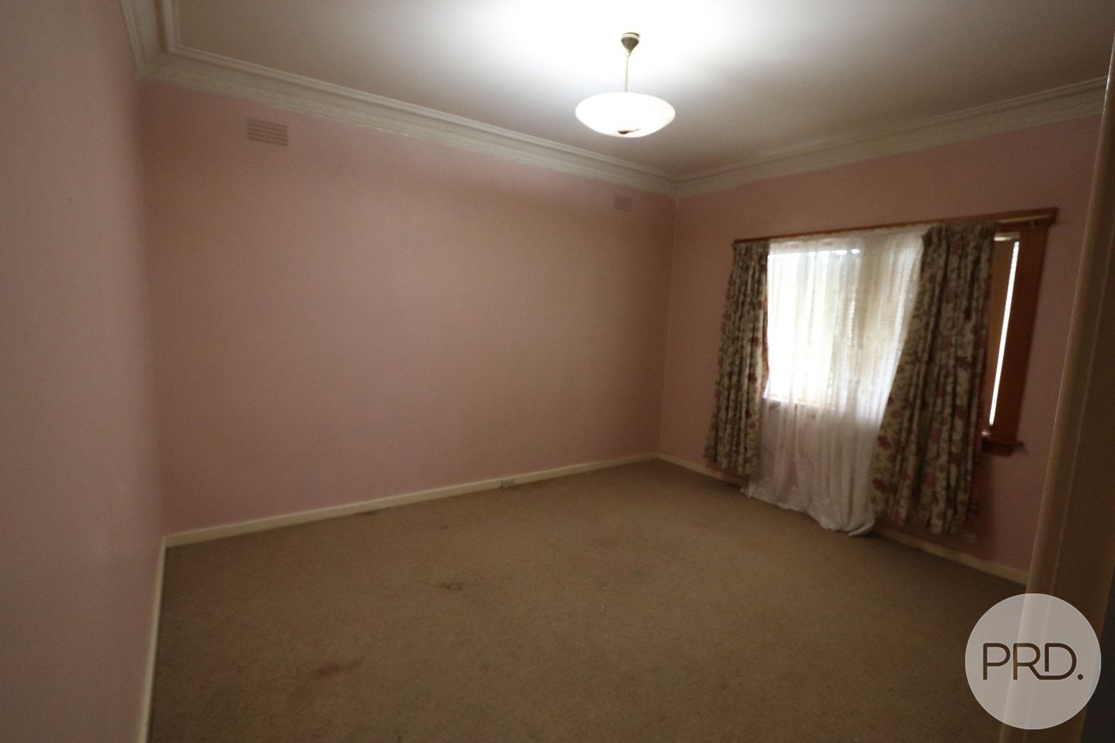 59 ALBURY Street TUMBARUMBA 4