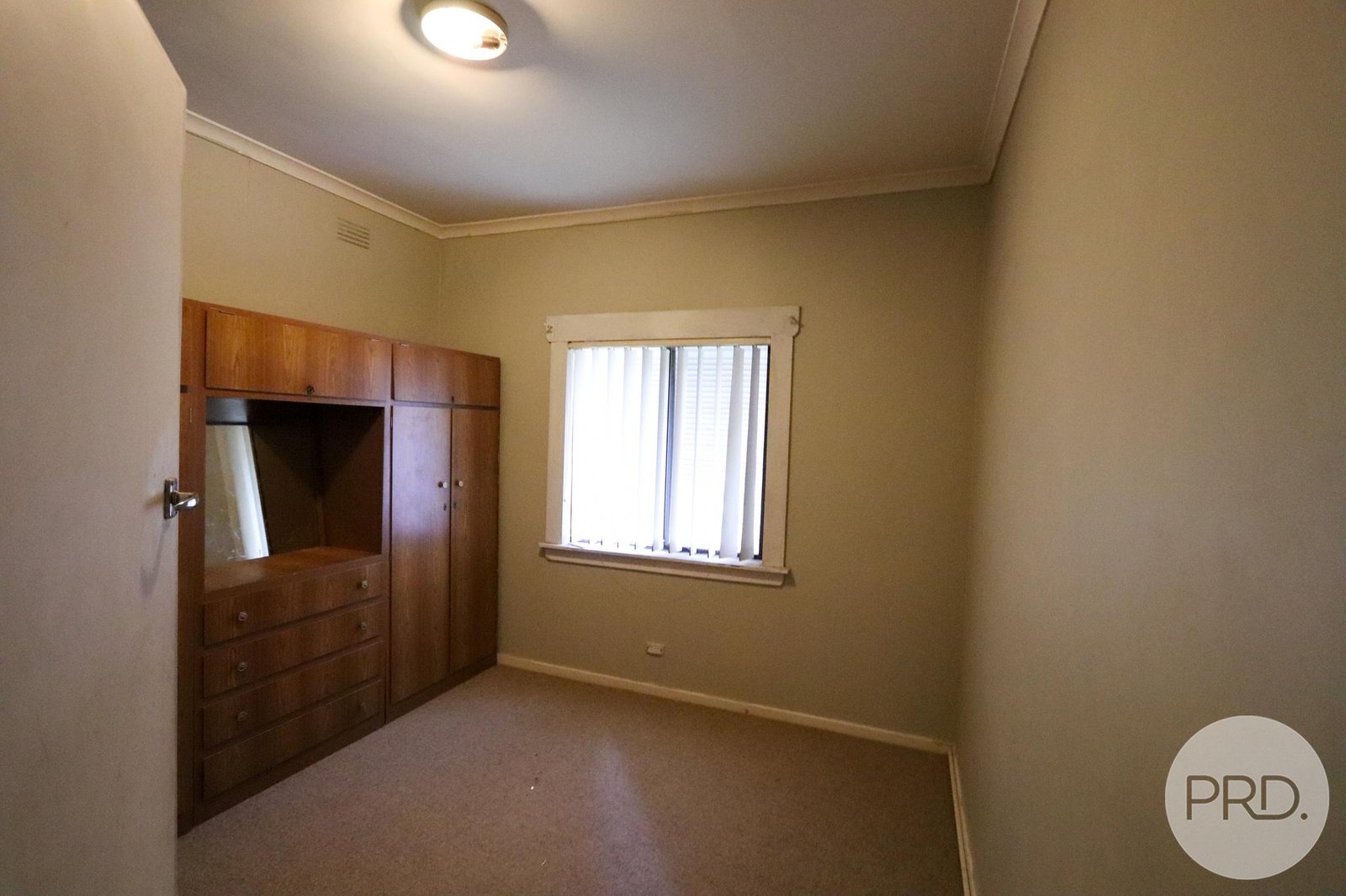 59 ALBURY Street TUMBARUMBA 6