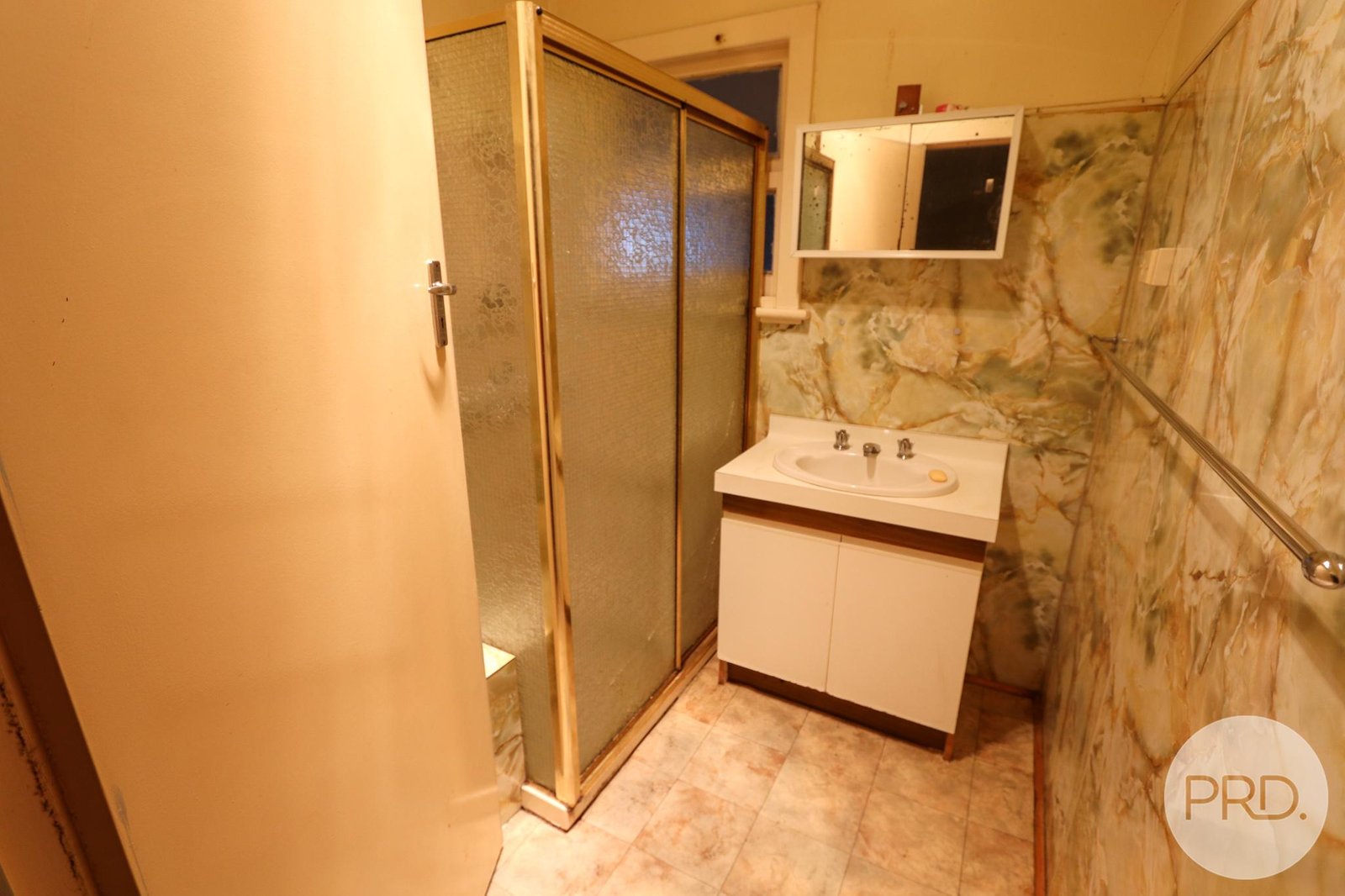 59 ALBURY Street TUMBARUMBA 7