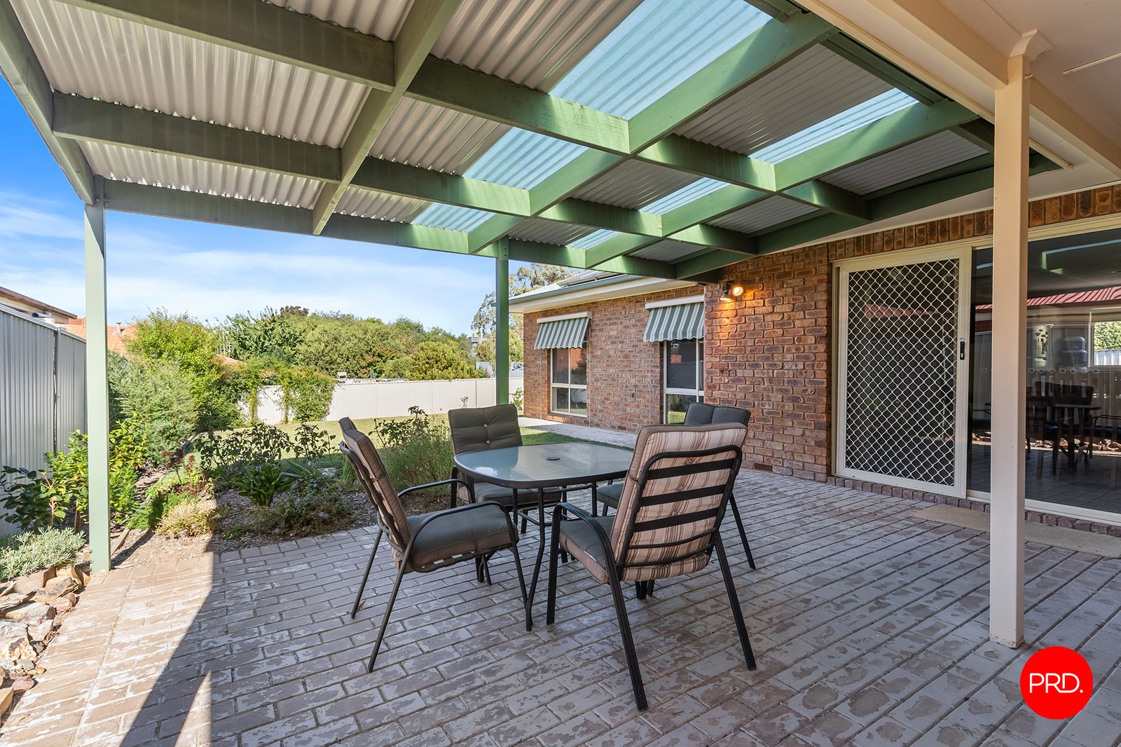 59 Aspinall Street GOLDEN SQUARE 12