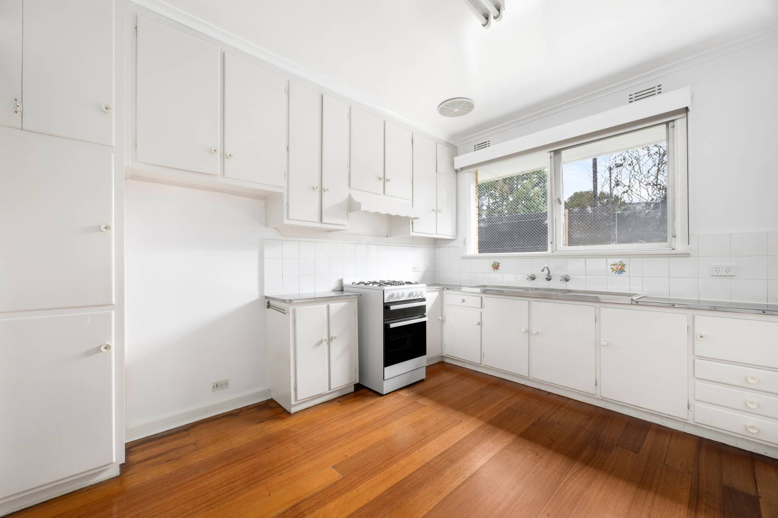 Gallery: 5/9 Billson Street