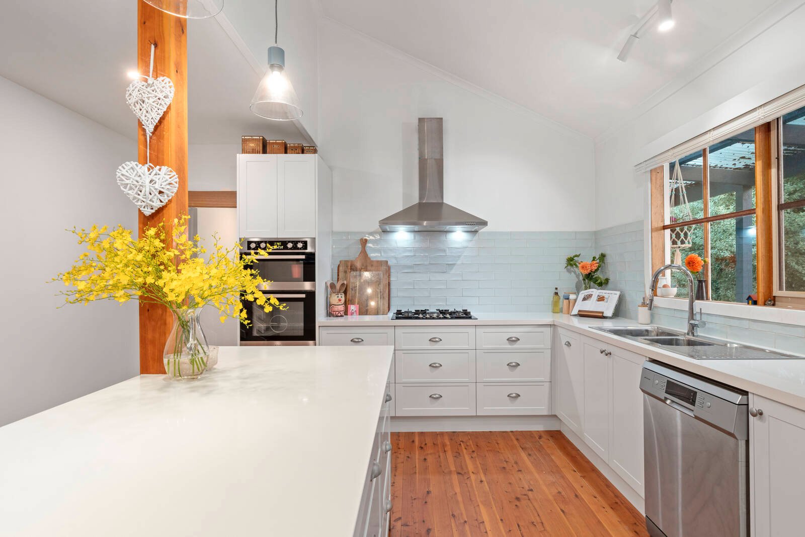 Real Estate and Property in 59 Bonnyvale Road, Ocean Grove, VIC