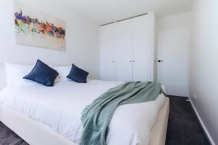 Real Estate and Property in 5/9 Canterbury Road, Toorak, VIC