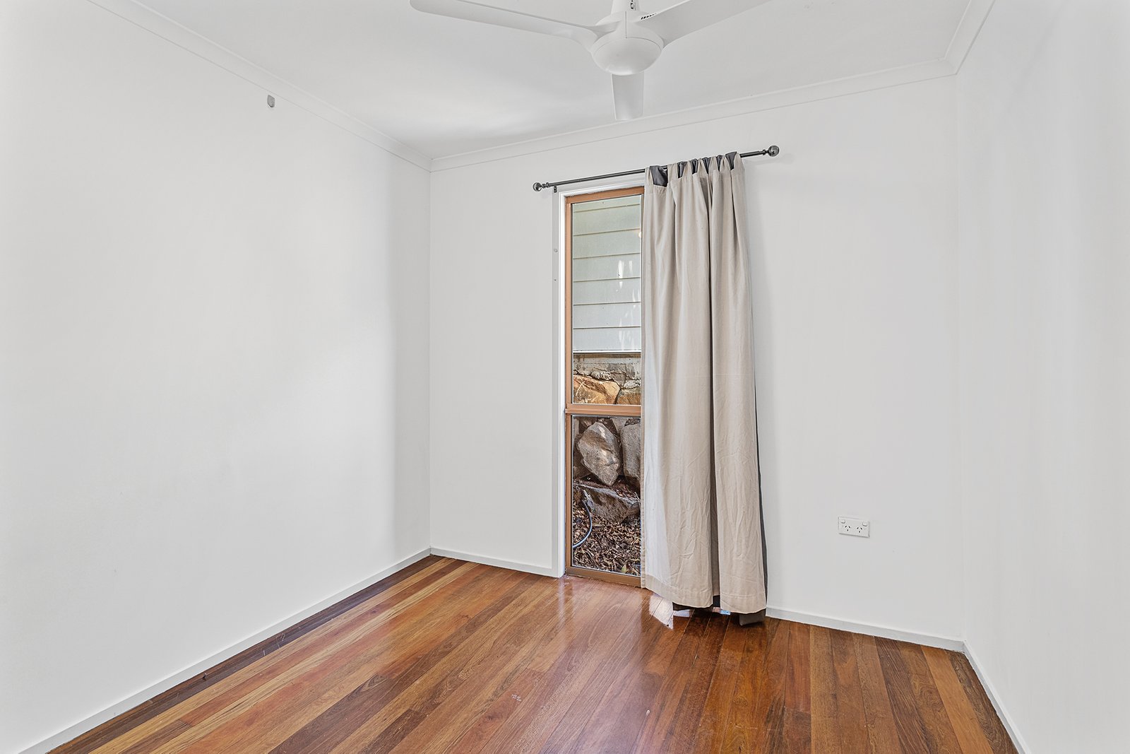 5/9 Cedar Crescent JUBILEE POCKET 12