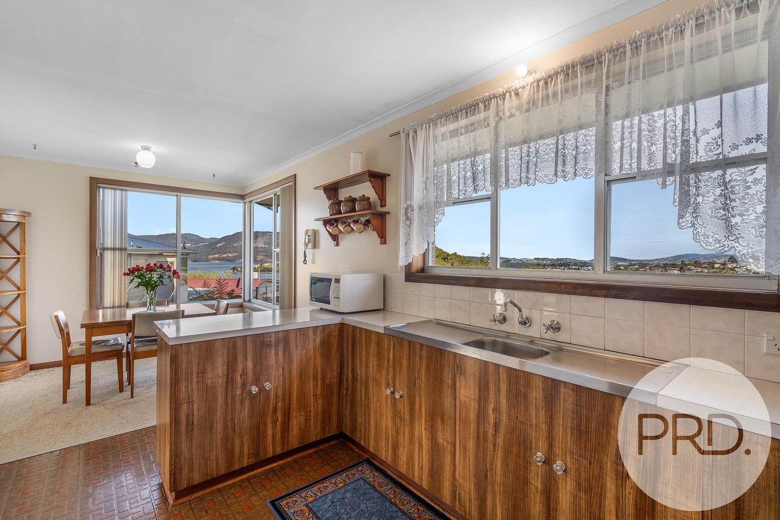 59 Chippendale Street CLAREMONT 11