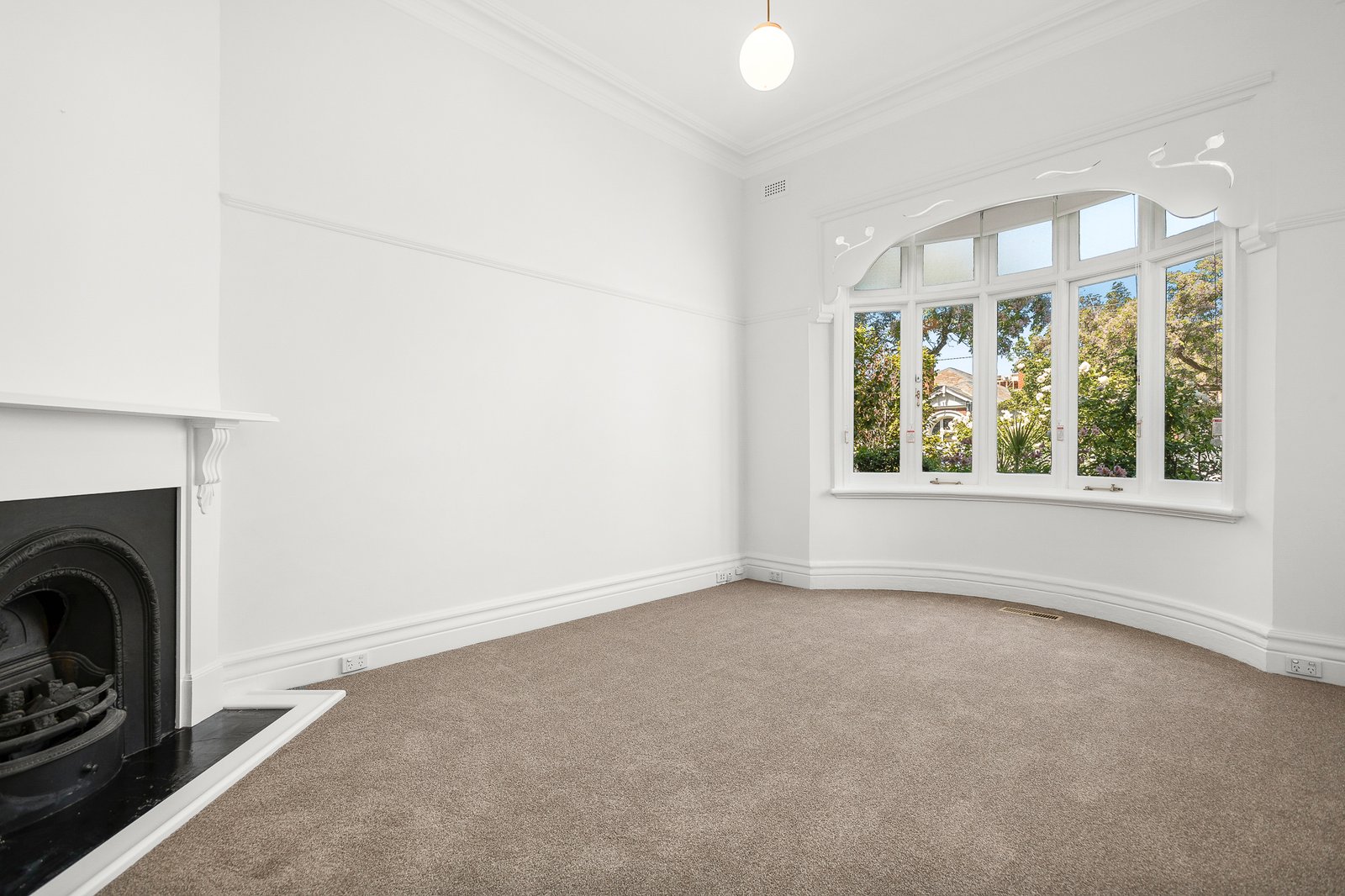 Real Estate and Property in 59 Claremont Avenue, Malvern, VIC