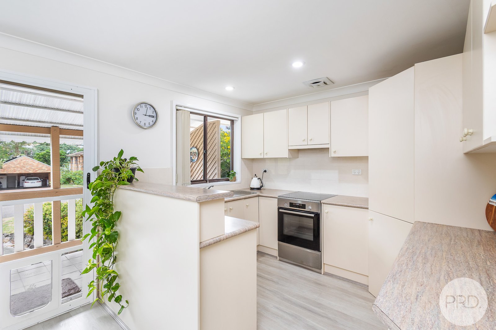 59 Corrie Parade CORLETTE 8