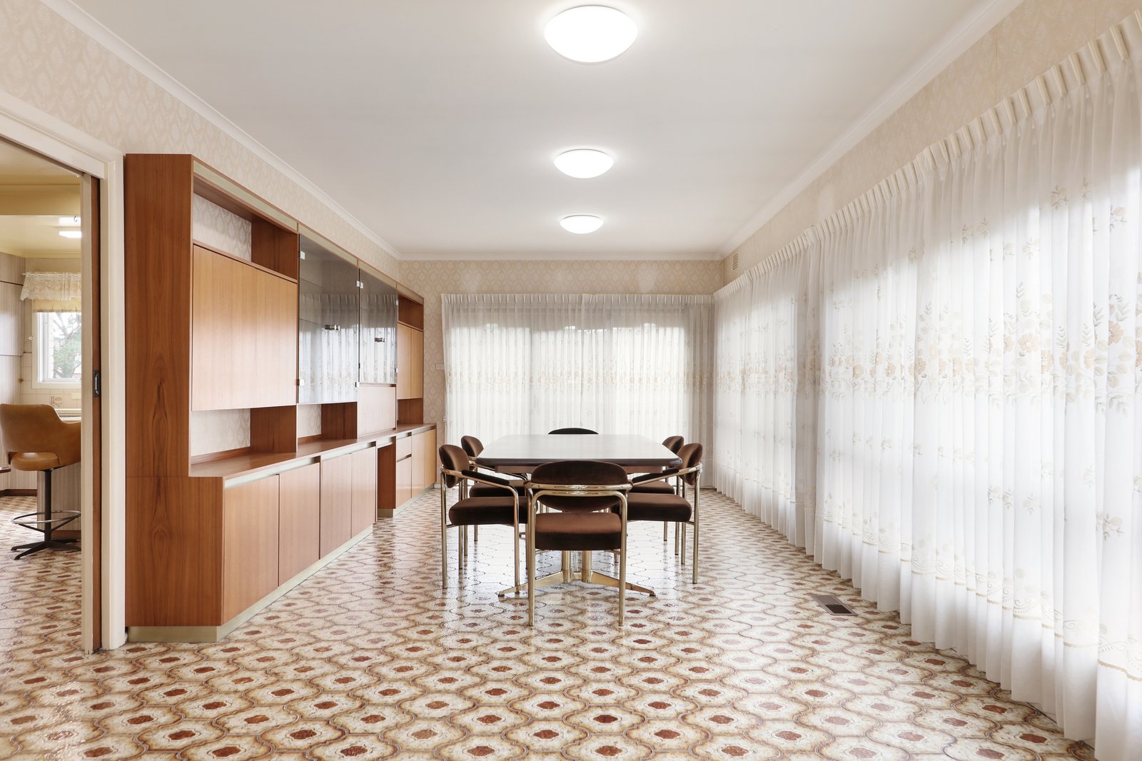 Gallery: 59 Deakin Street