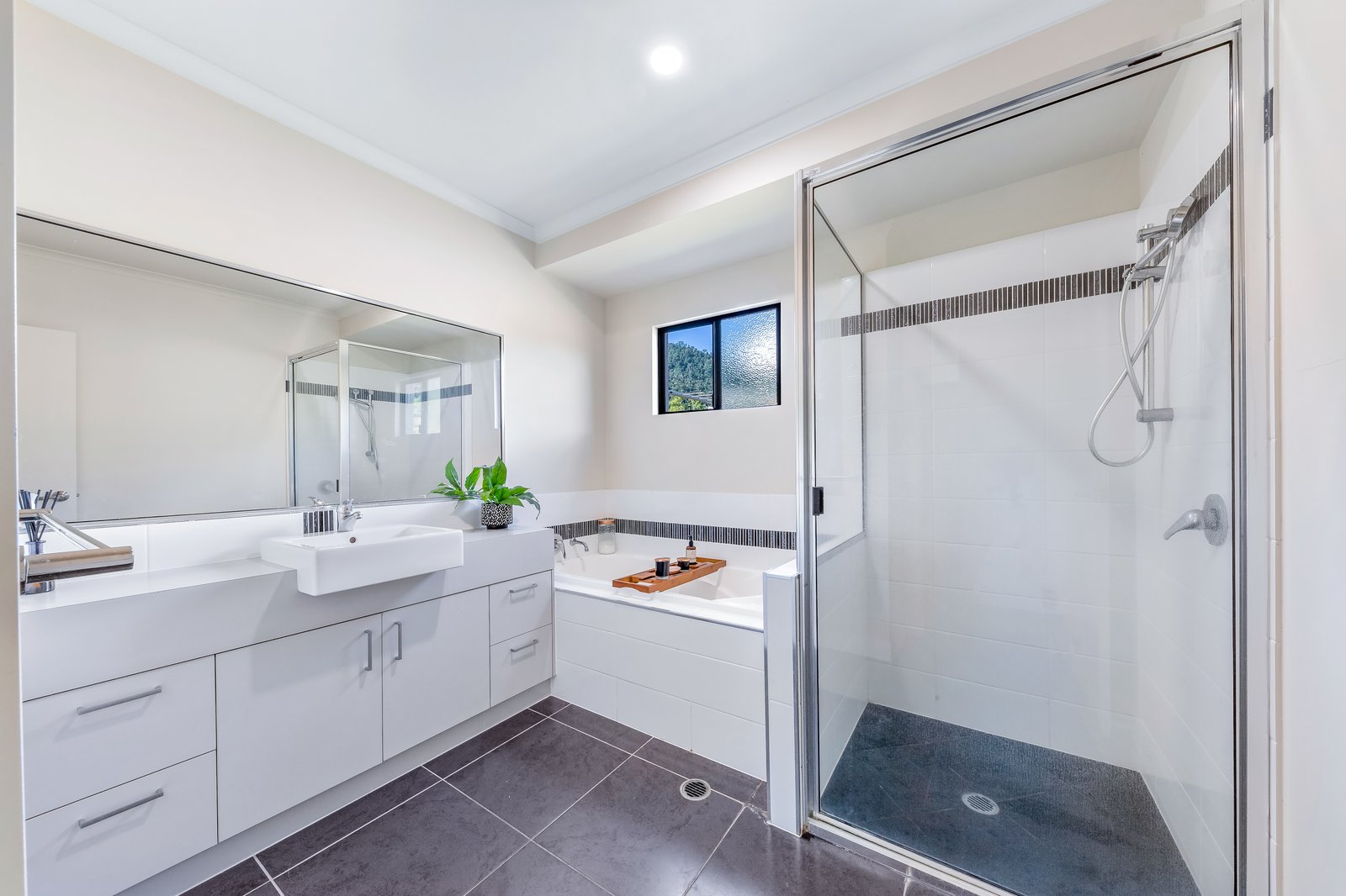 59 Endeavour Circuit CANNONVALE 11