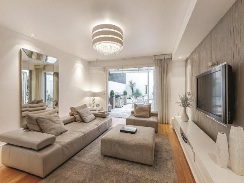 Gallery: 59 Esplanade West