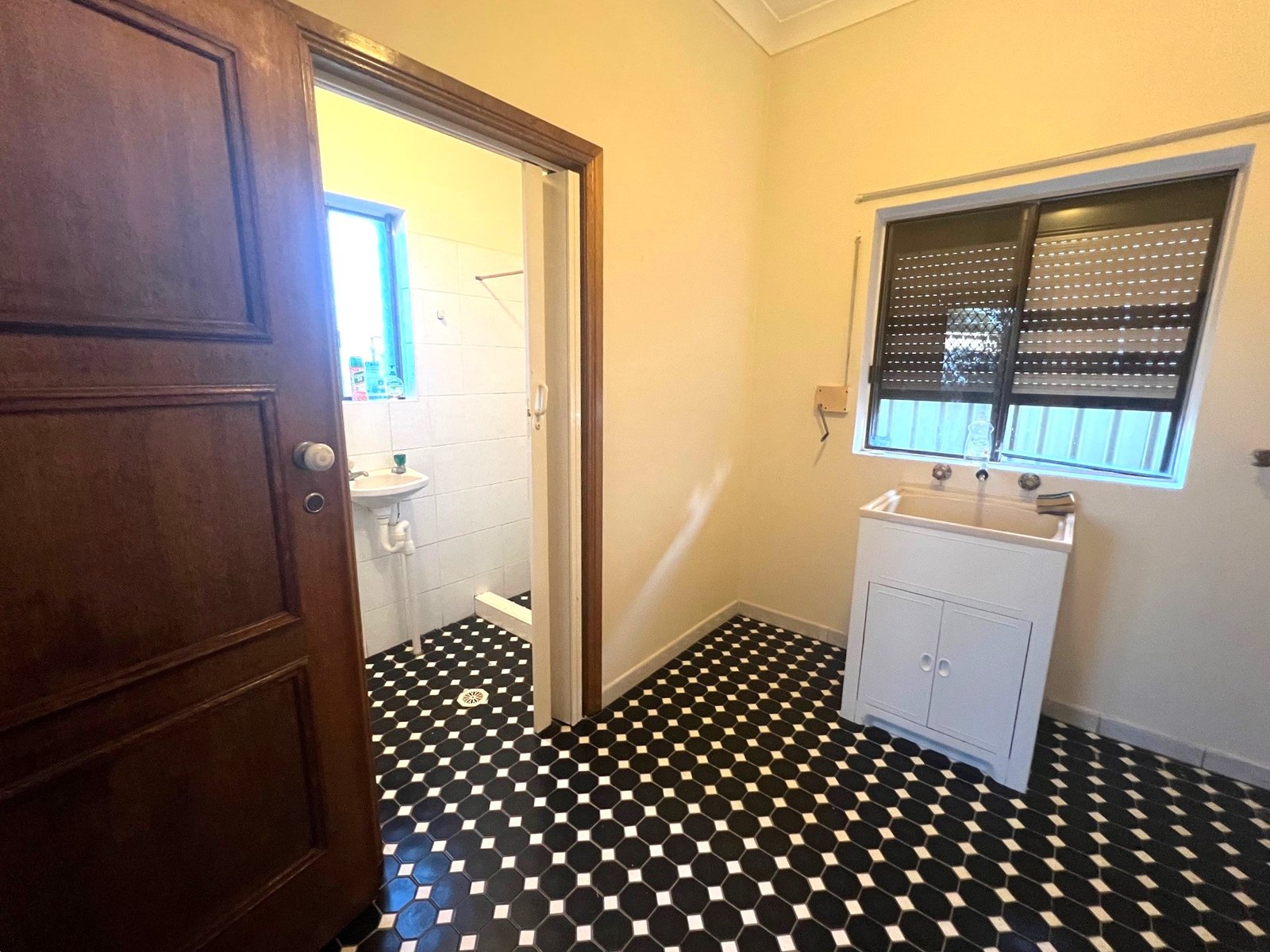 59 Glenfarne Street BEXLEY 9