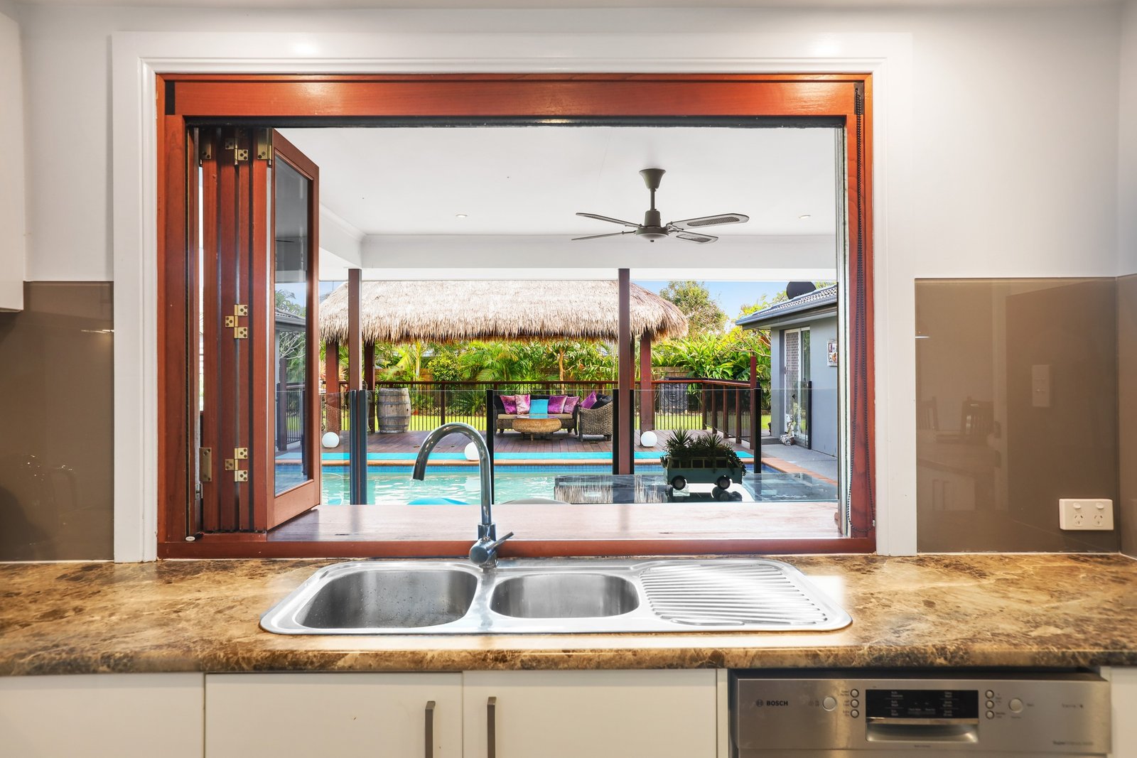 59 Glenmore Drive ASHMORE 5