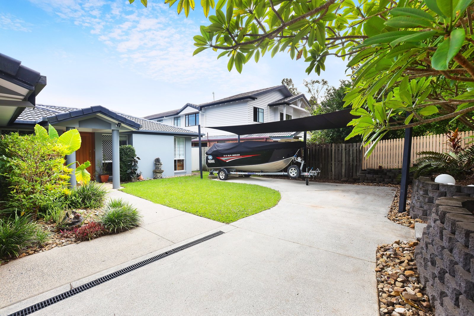 59 Glenmore Drive ASHMORE 21