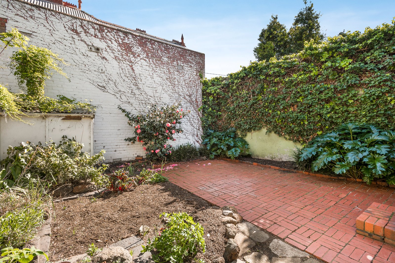 Real Estate and Property in 59 Hawksburn Road, South Yarra, VIC