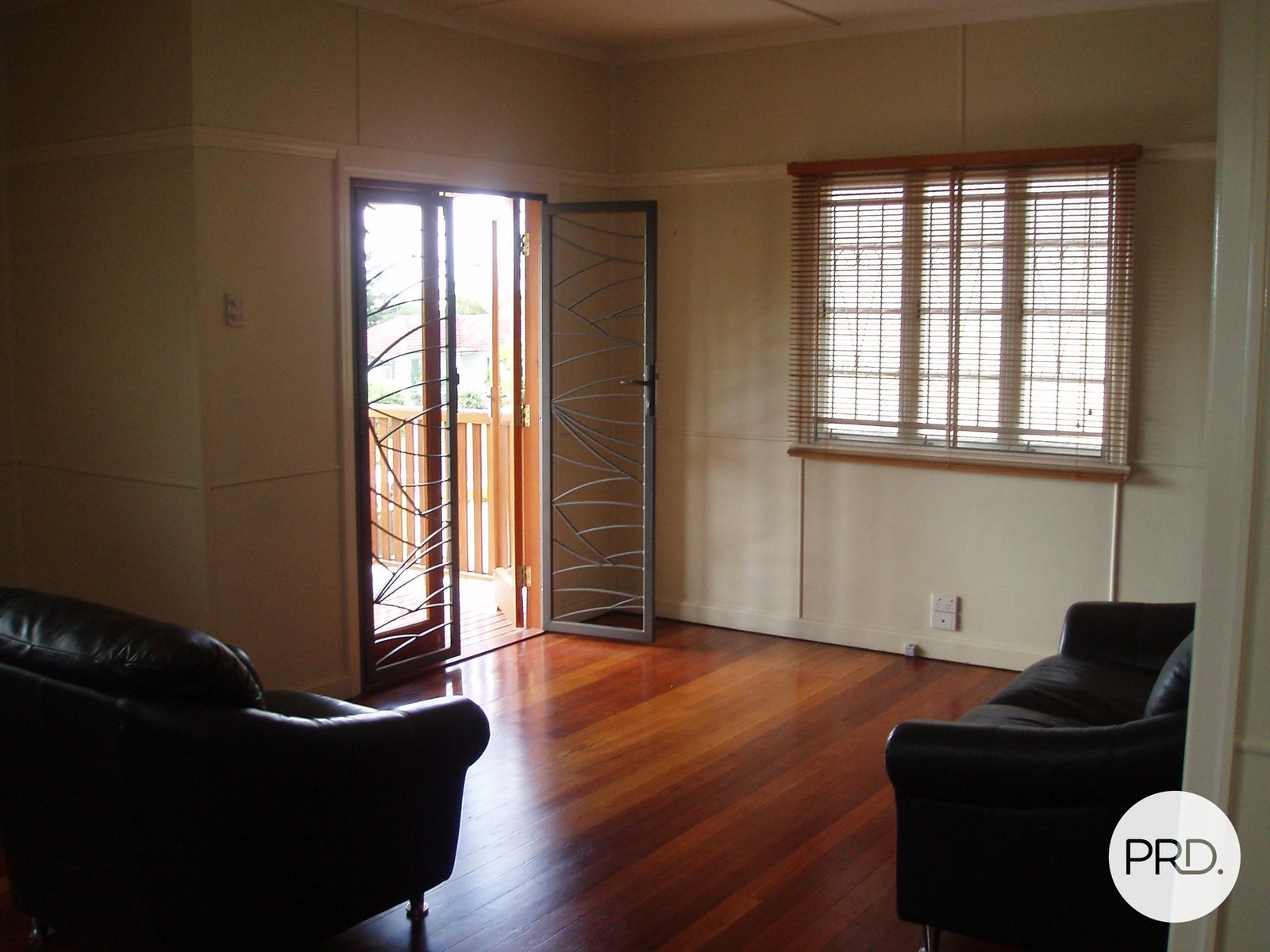 59 Hedley Avenue NUNDAH 4