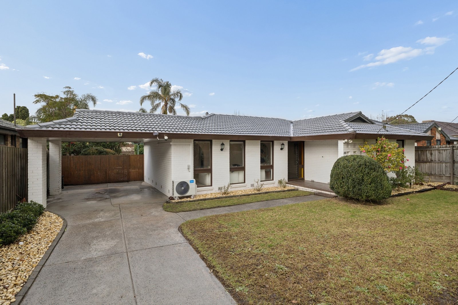 Gallery: 59 Howard Road