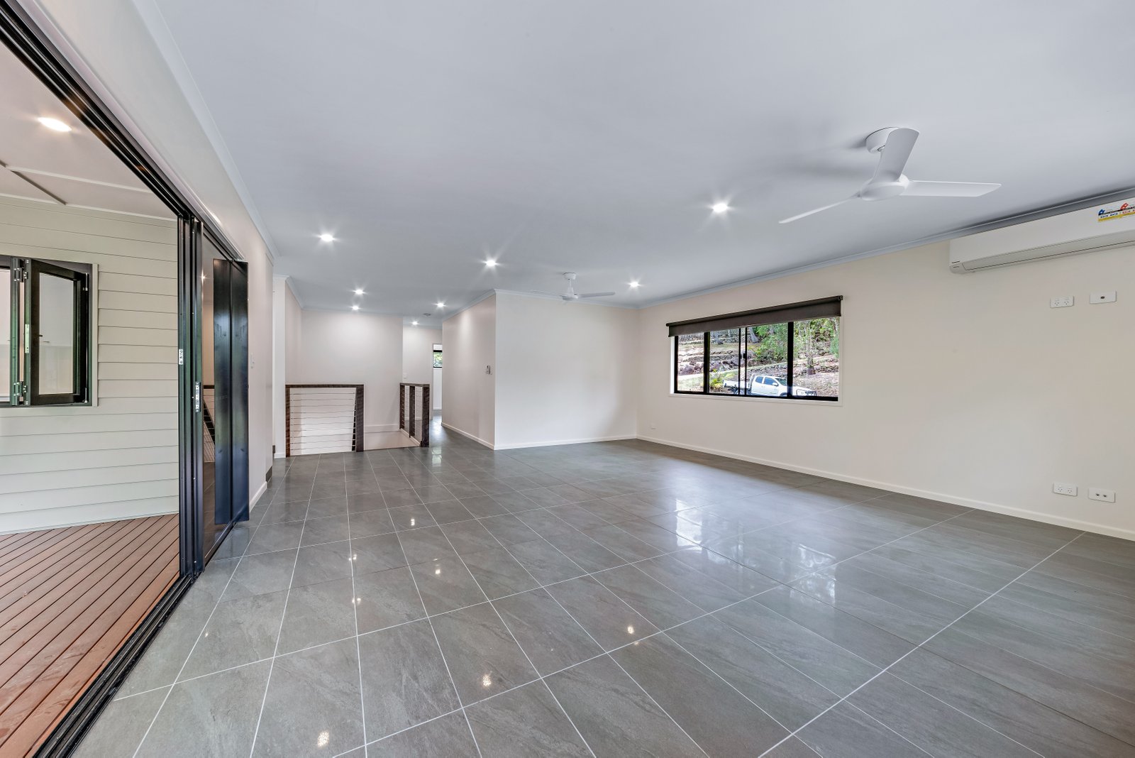 59 Jasinique Drive FLAMETREE 5