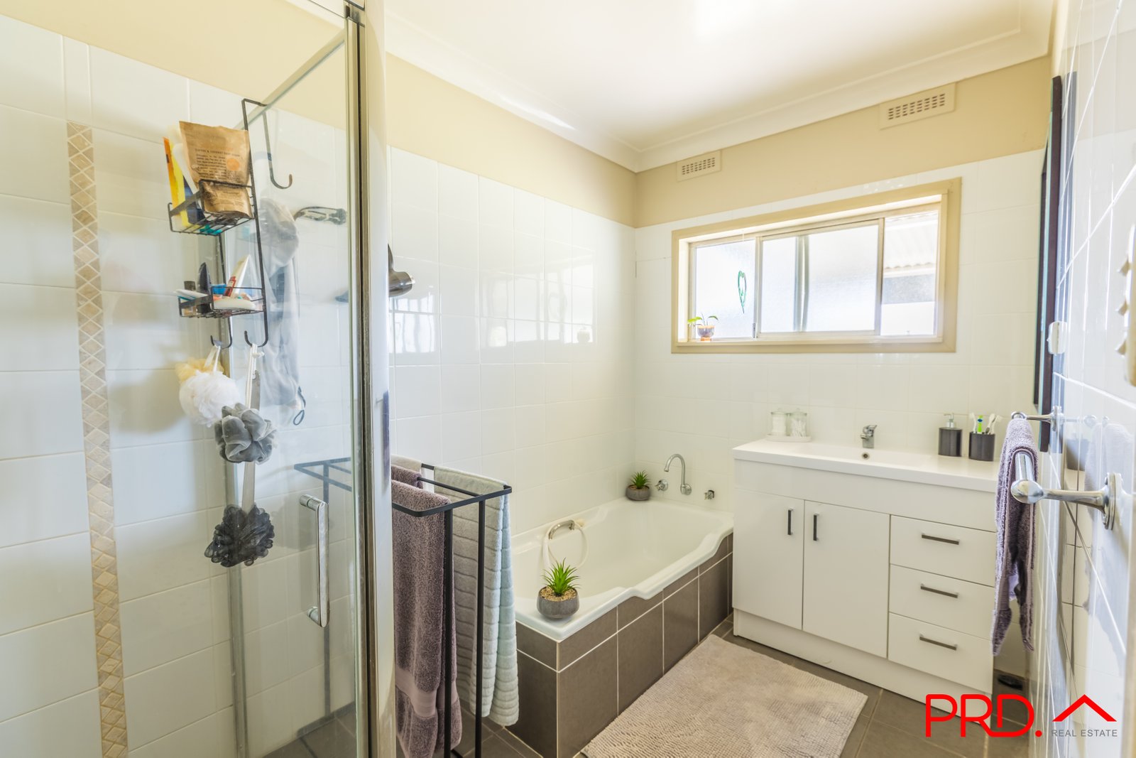 59 Kurrawan Street TAMWORTH 12