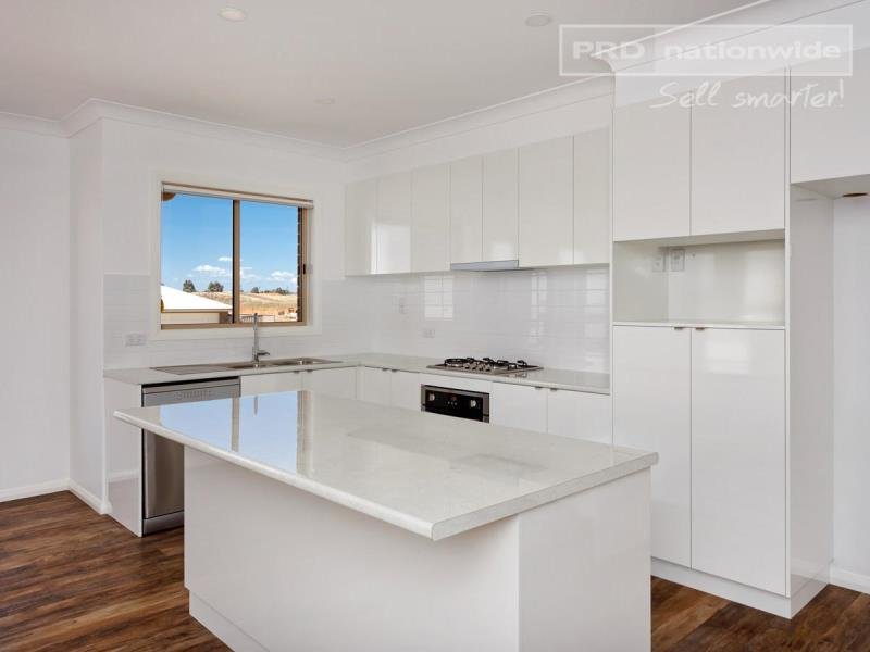 59 Lingiari Drive LLOYD 2