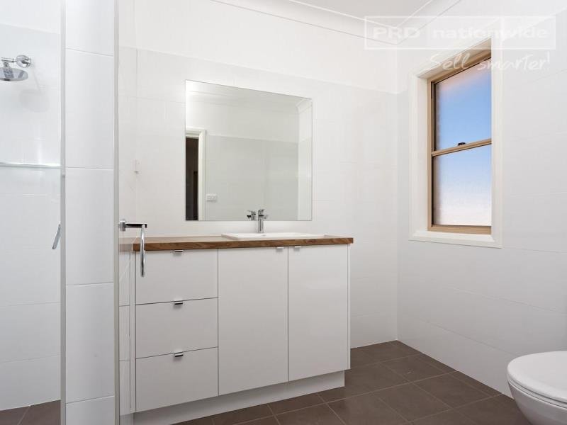 59 Lingiari Drive LLOYD 5